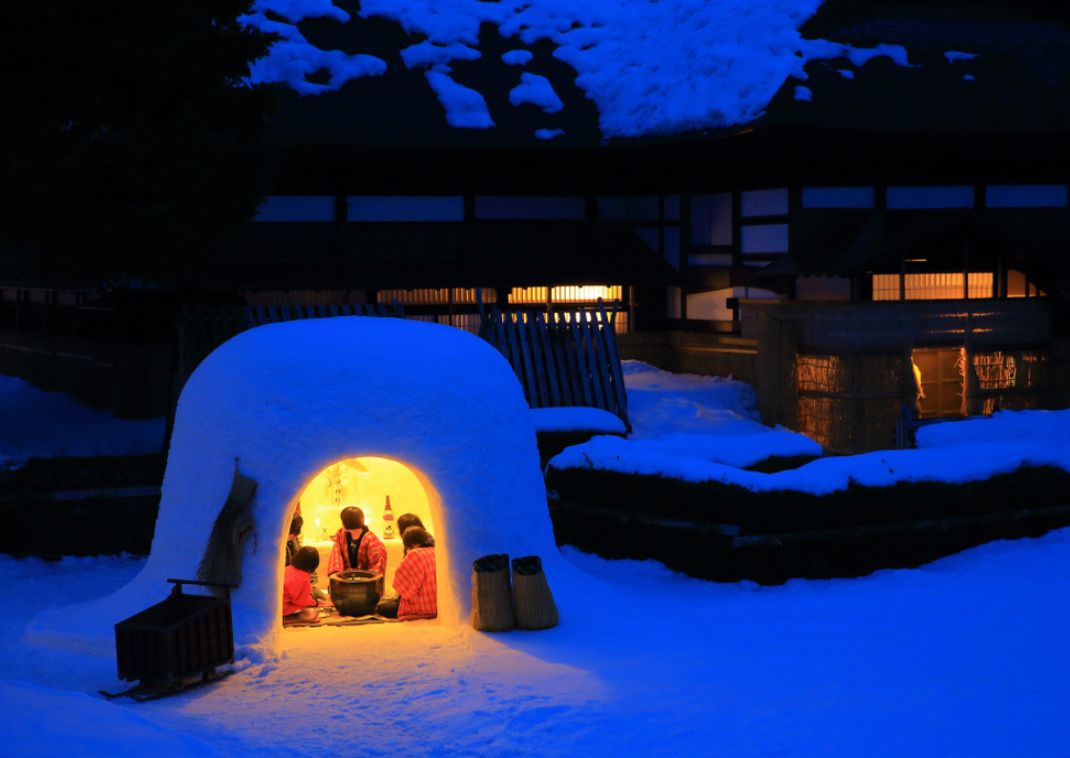 Festival de las cabañas de nieve Yokote Kamakura, Japón
