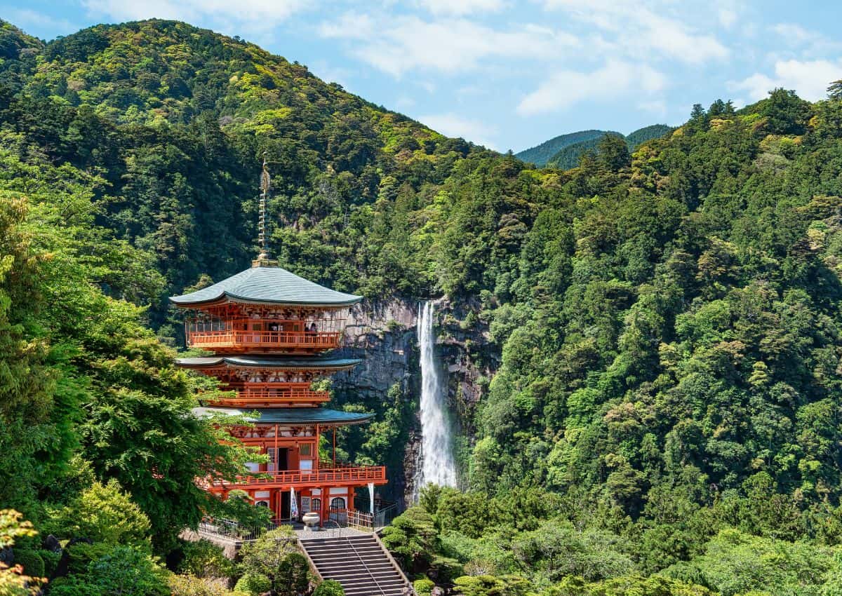 Las cataratas de Choshi Otaki en el desfiladero de Oirase, Aomori, Japón