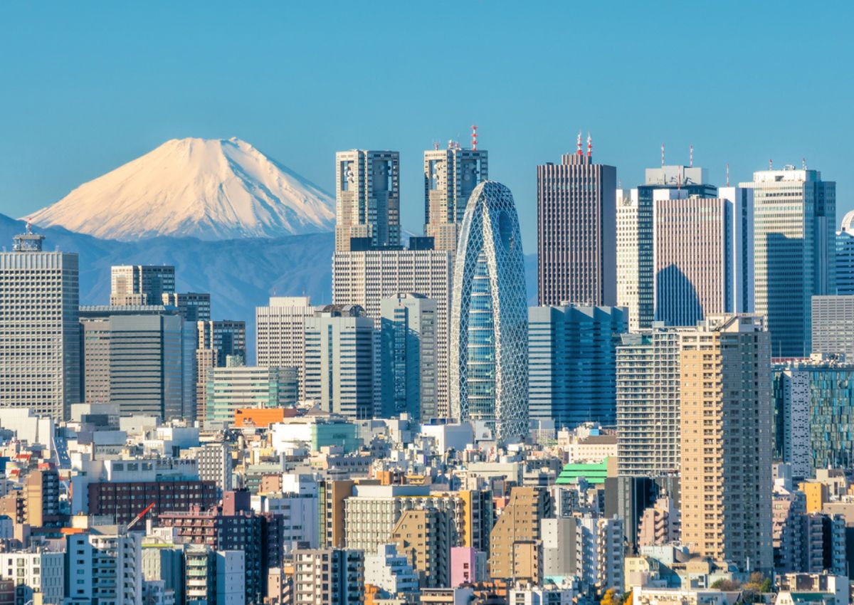 Vista aérea de la ciudad de Tokio con el templo Sensoji