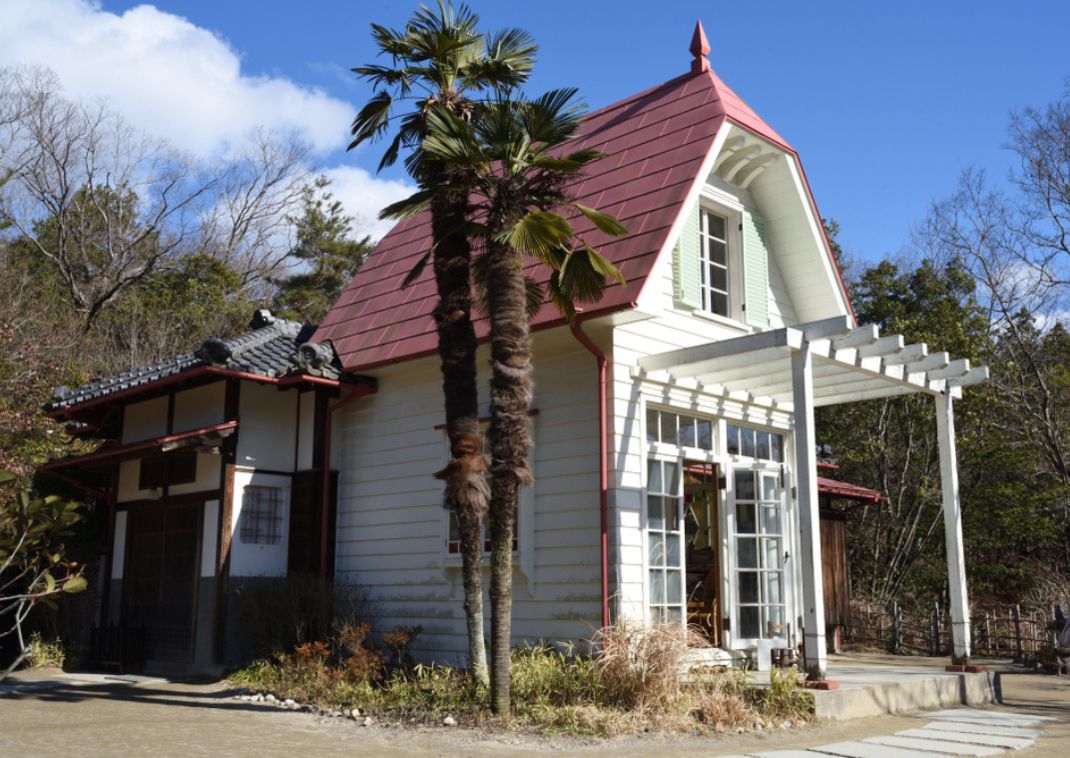 Casa de Satsuki y May
