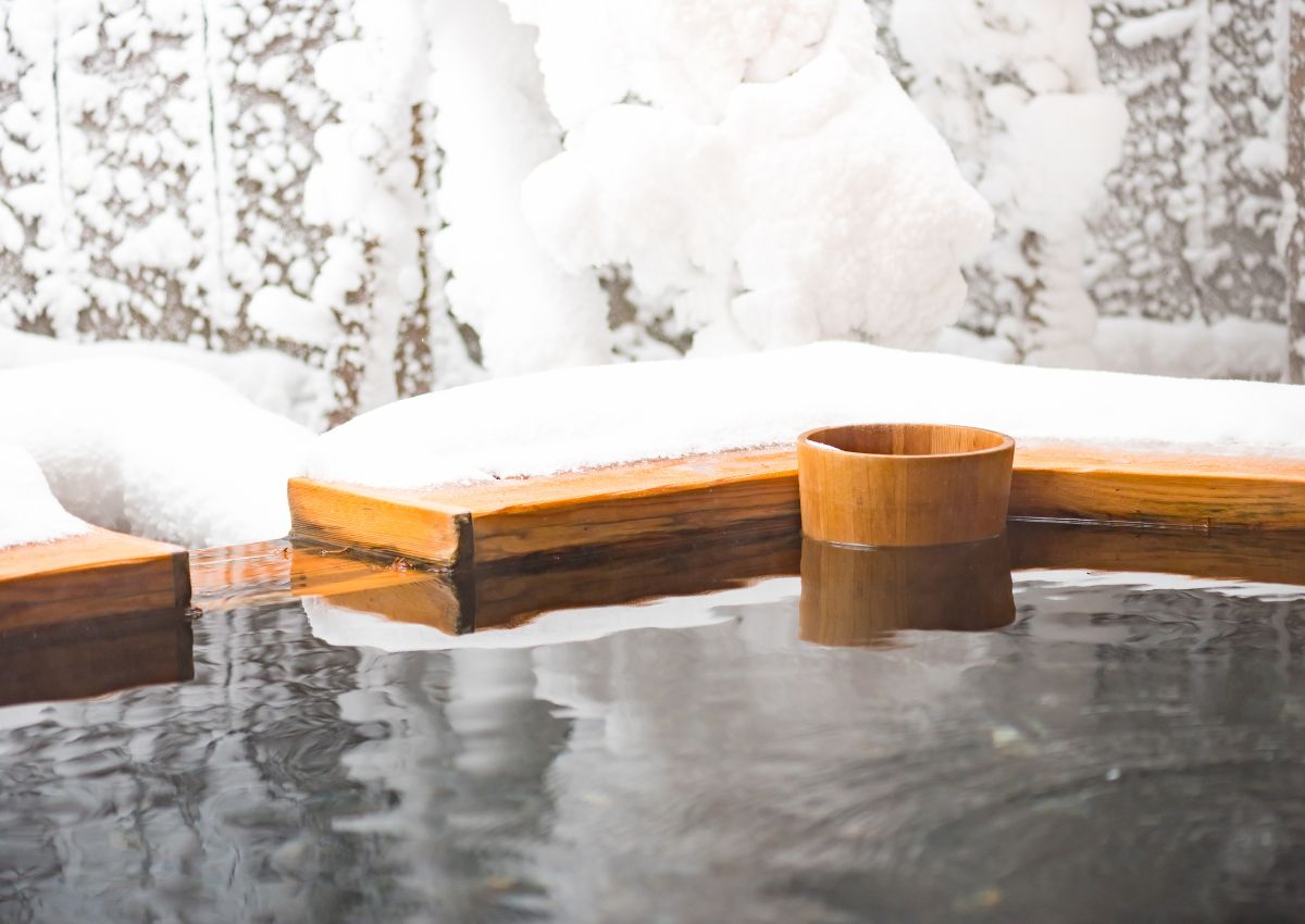 Onsen privado con nieve, Japón