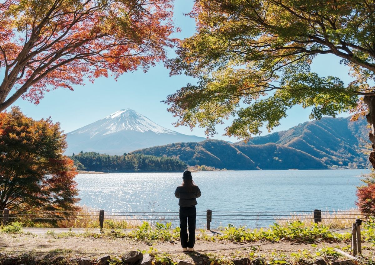 Turista en el monte Fuji, Japón