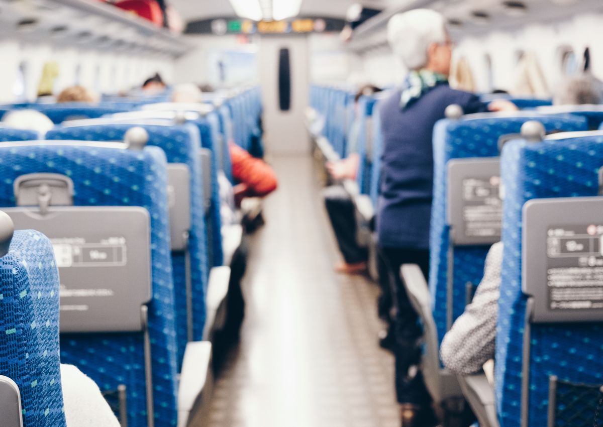 Interior de un vagón del Shinkansen en Japón