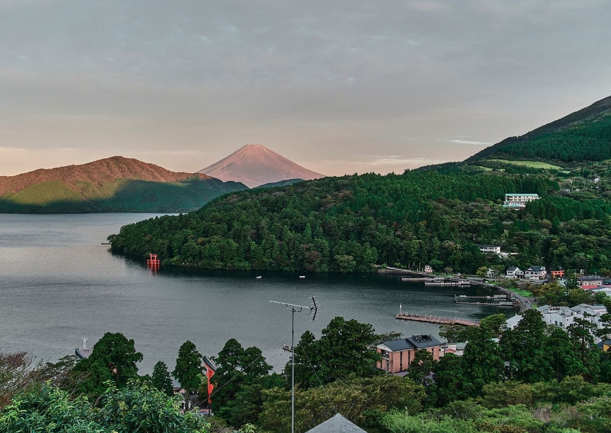 Vistas desde la ciudad de Hakone, Japón