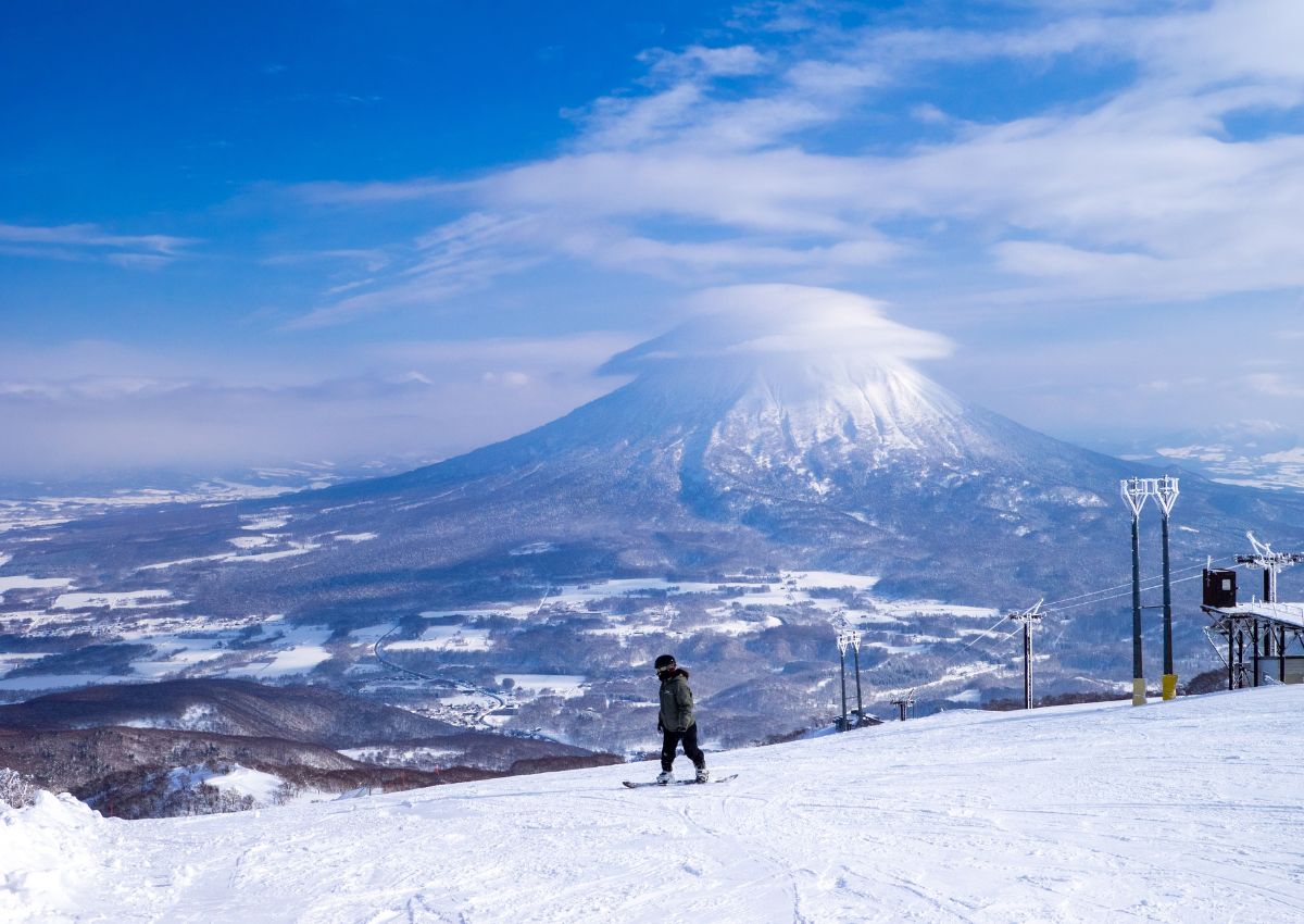 Maravillosas vistas desde la estación de esquí de Niseko, Hokkaido