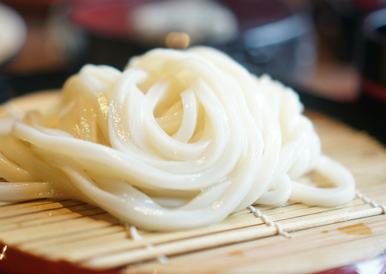 Fideos de udon japoneses cocidos
