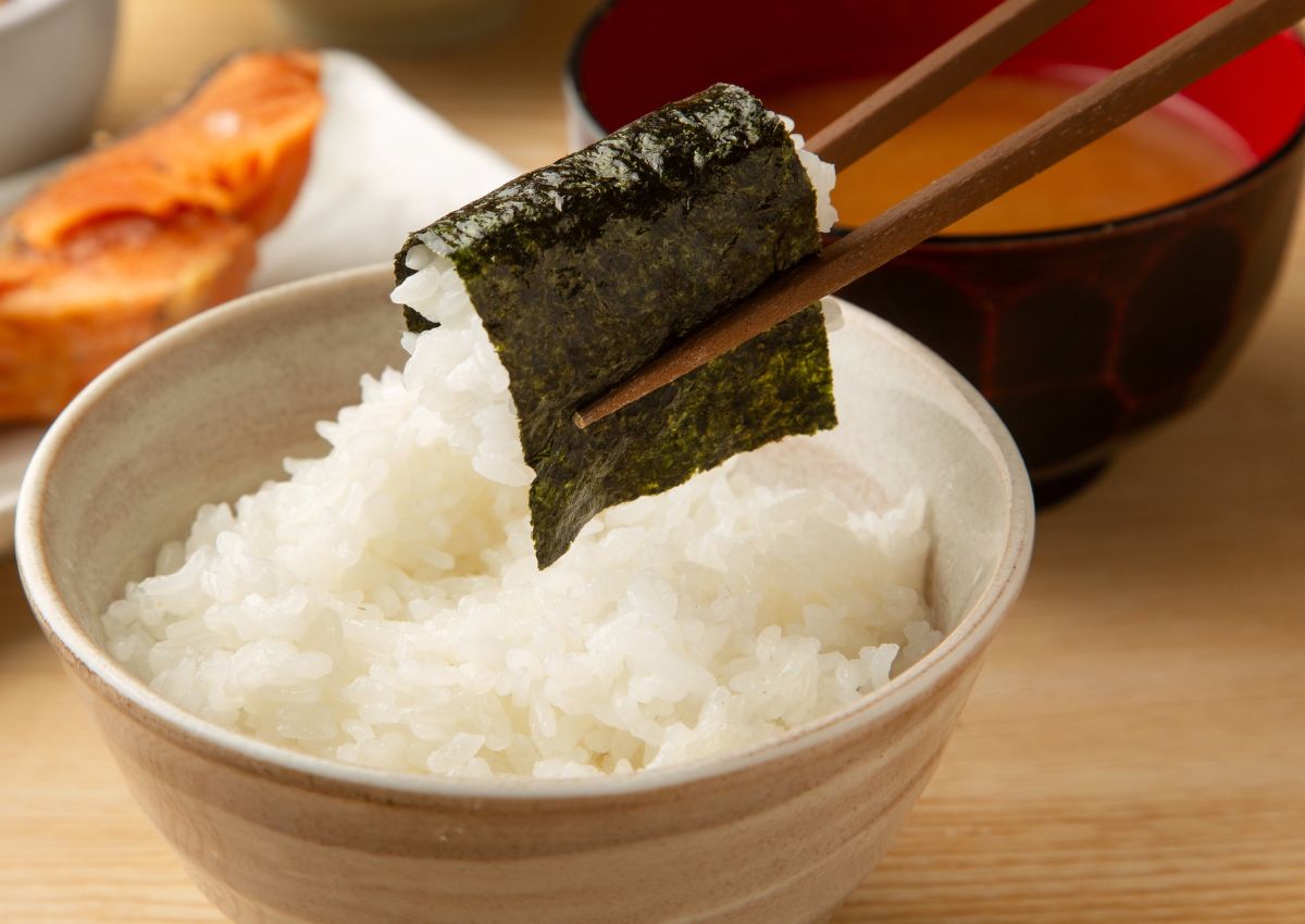 Algas, nori con arroz