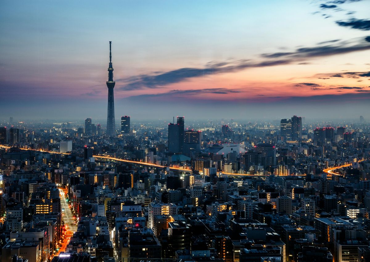 Vista nocturna de Tokio con el Tokyo Skytree