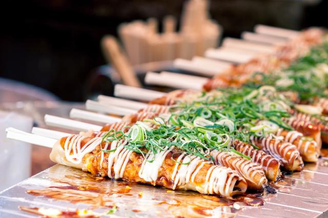 Prueba la comida callejera japonesa en el mercado de Nishiki