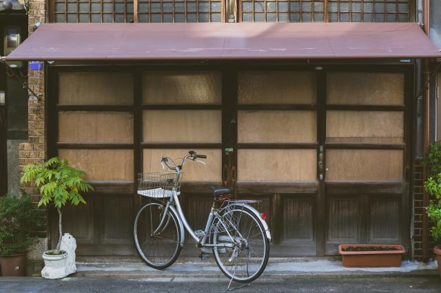 Hida Satoyama en bici