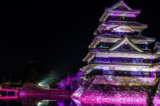 Castillo de Matsumoto a la luz del invierno