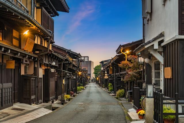 Paseando por las calles de Takayama 