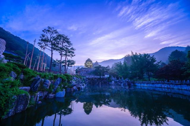 Amanecer en el Templo de Waujeongsa