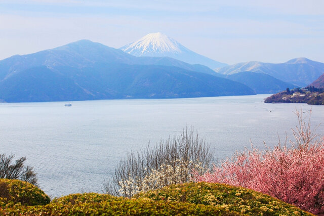 Vista del Monte Fuji desde el Lago Ashi, Hakone 