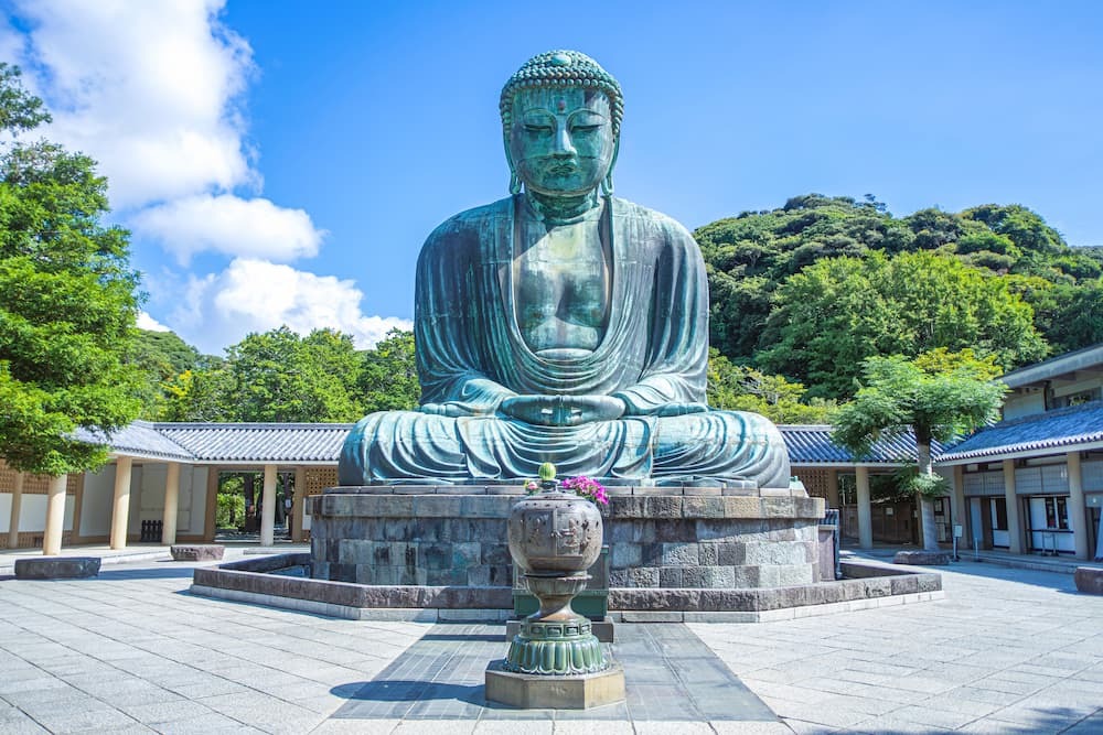 Gran Buda, Daibutsu, monumento emblemático de Kamakura (Japón)