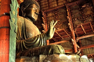 Daibutsu del templo Todai-ji en Nara 