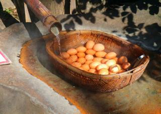 Onsen tamago, huevos cocidos en el onsen