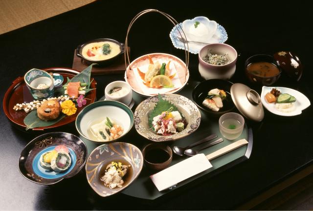 Cena Kaiseki en un ryokan