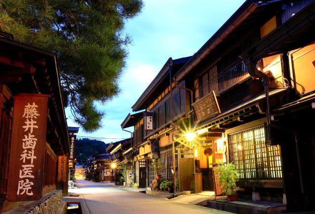 Takayama de noche