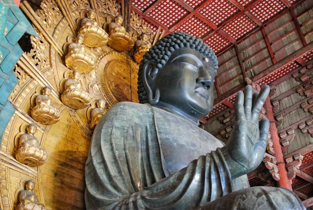 Buda del templo Tōdai-ji (Nara)