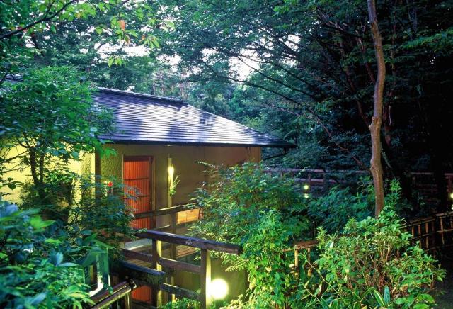 HAKUO VILLA/Acceso a las Habitaciones Japonesas Superiores